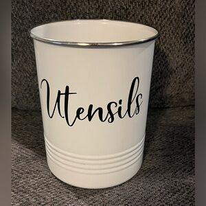 kitchen utensil holder